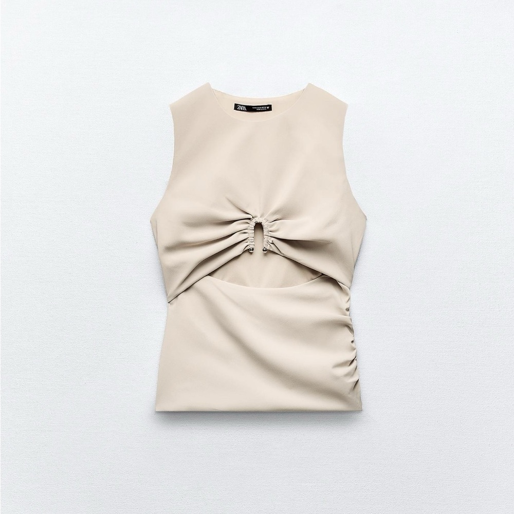 ZARA CUT OUT ELASTIC TOP